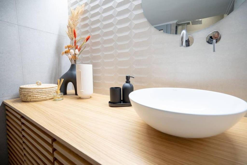 Piraeus Cozy Apartment For 4 Persons Экстерьер фото